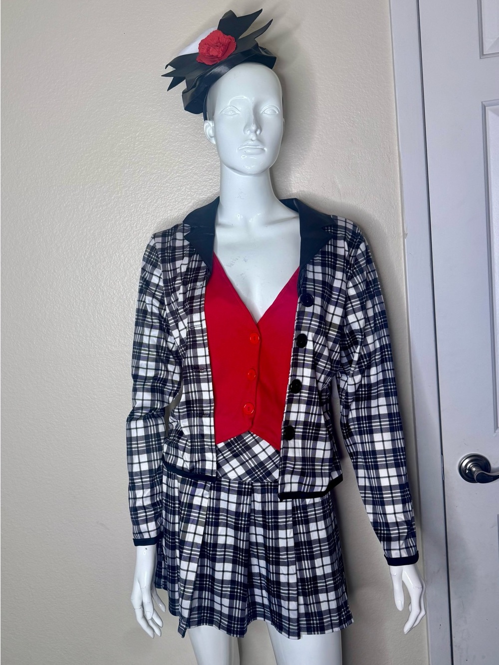 Clueless Dionne Costume with hat